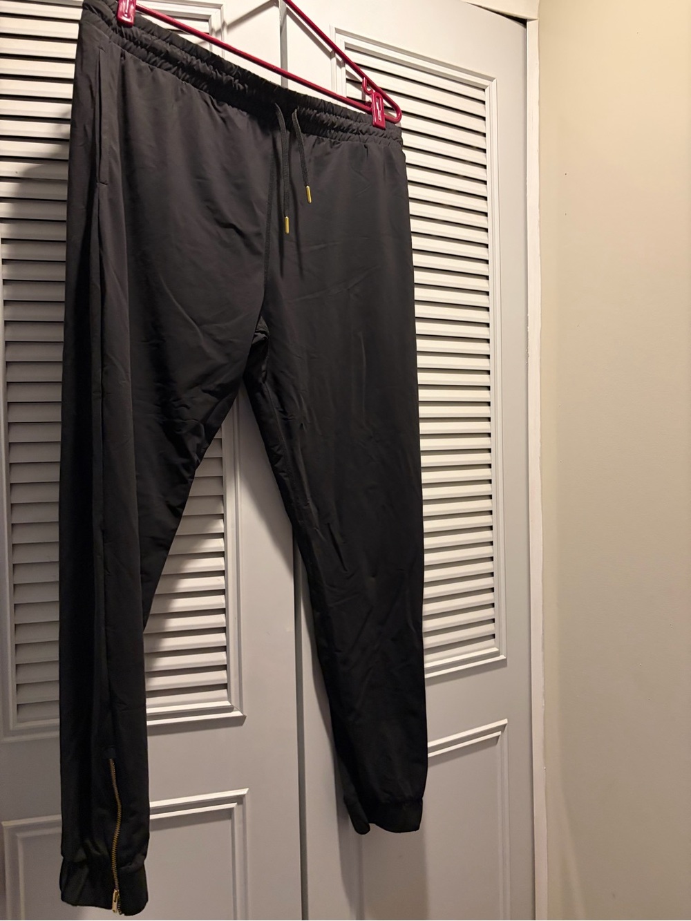 ZYIA Womens Black Jogger Pants with Gold Accents